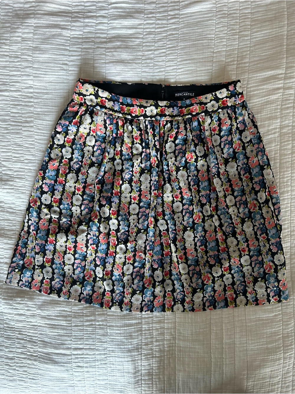 J Crew Mercantile Short Black Multicolor Floral Mini Skirt - Women’s 0/X-Small